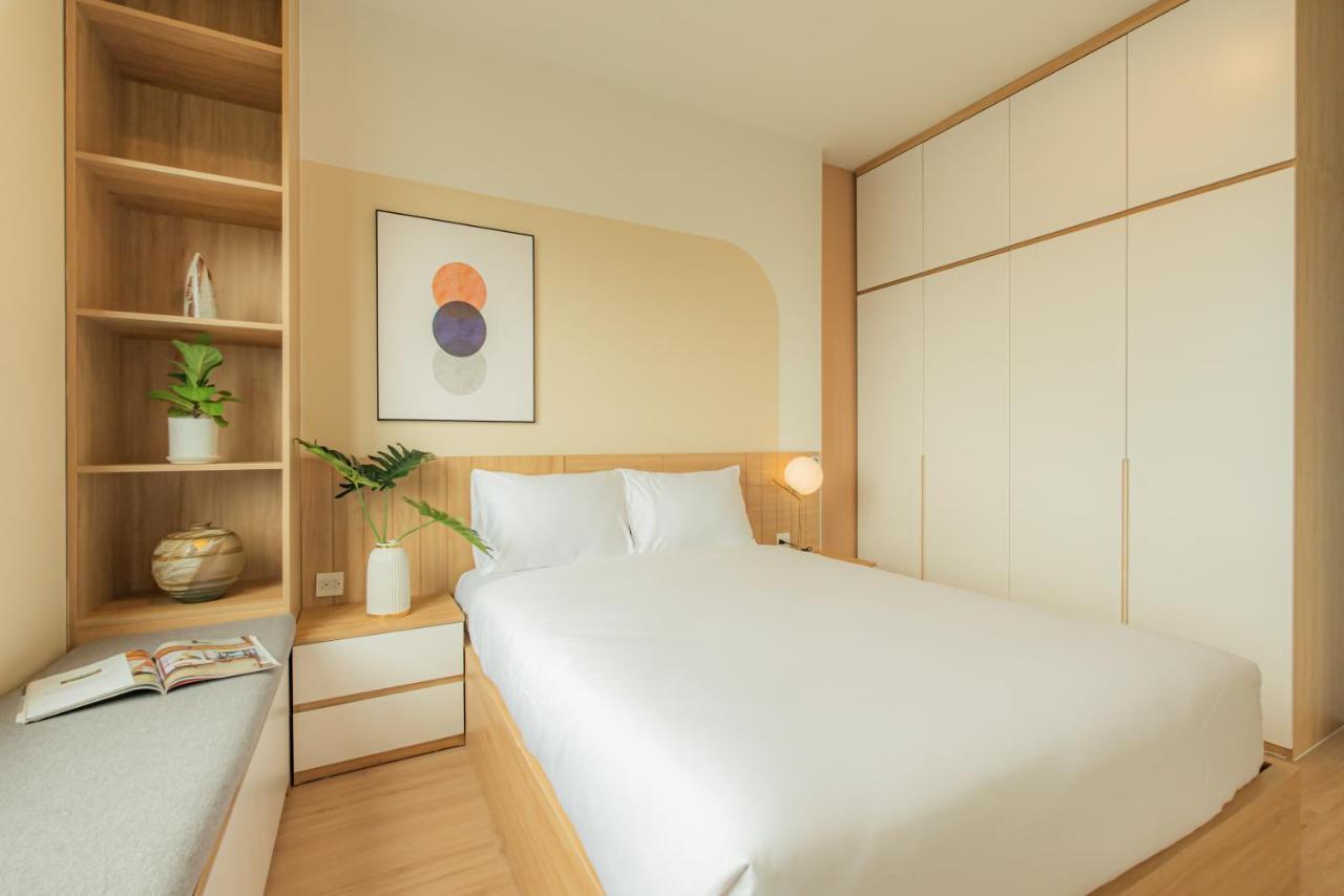 9Trip Stay In Soho Residence - 3 Bedrooms Apartment In District 1, Next To Bui Vien Walking Street - Free Saigon Nightlife Walking Tour Thành Pho Ho Chí Minh Esterno foto