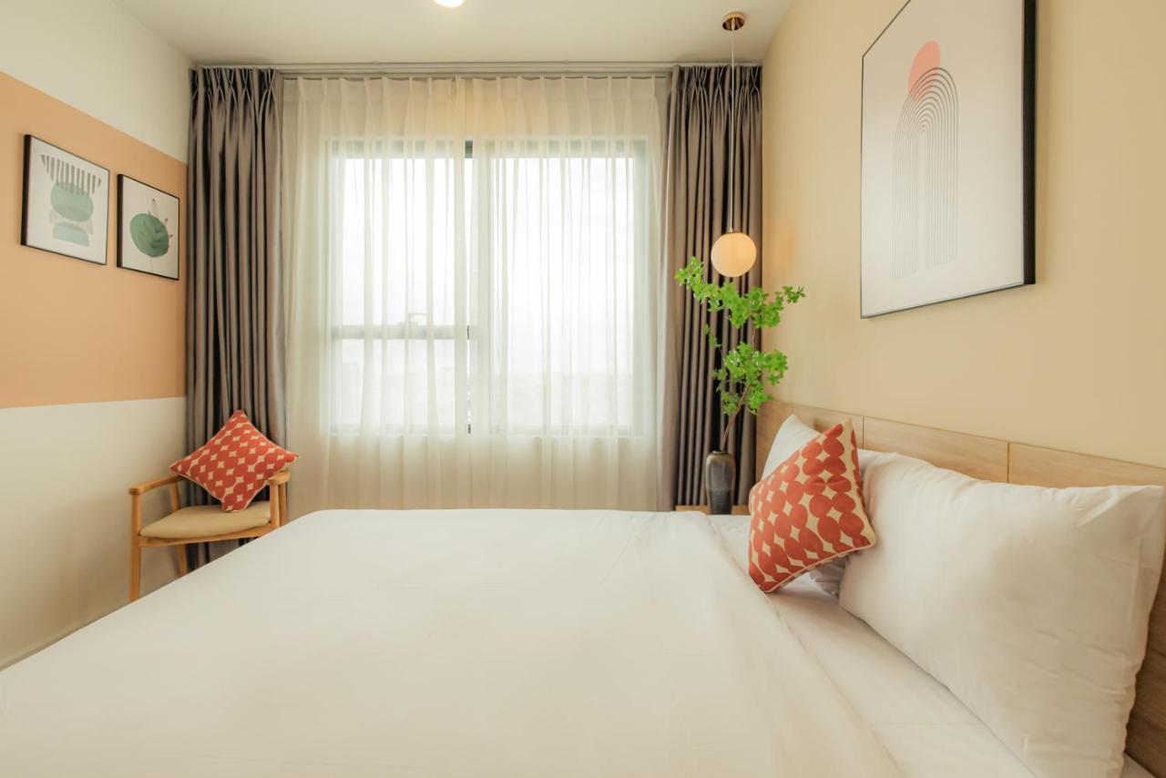 9Trip Stay In Soho Residence - 3 Bedrooms Apartment In District 1, Next To Bui Vien Walking Street - Free Saigon Nightlife Walking Tour Thành Pho Ho Chí Minh Esterno foto