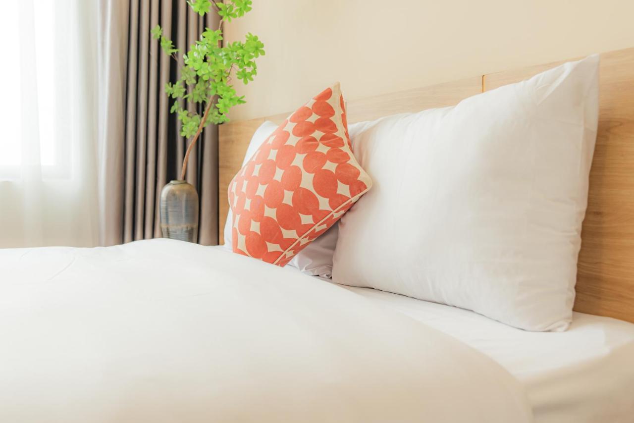 9Trip Stay In Soho Residence - 3 Bedrooms Apartment In District 1, Next To Bui Vien Walking Street - Free Saigon Nightlife Walking Tour Thành Pho Ho Chí Minh Esterno foto
