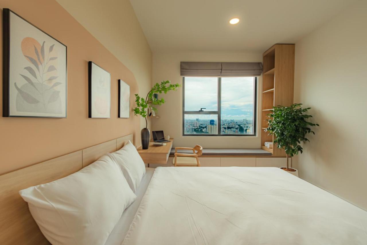 9Trip Stay In Soho Residence - 3 Bedrooms Apartment In District 1, Next To Bui Vien Walking Street - Free Saigon Nightlife Walking Tour Thành Pho Ho Chí Minh Esterno foto