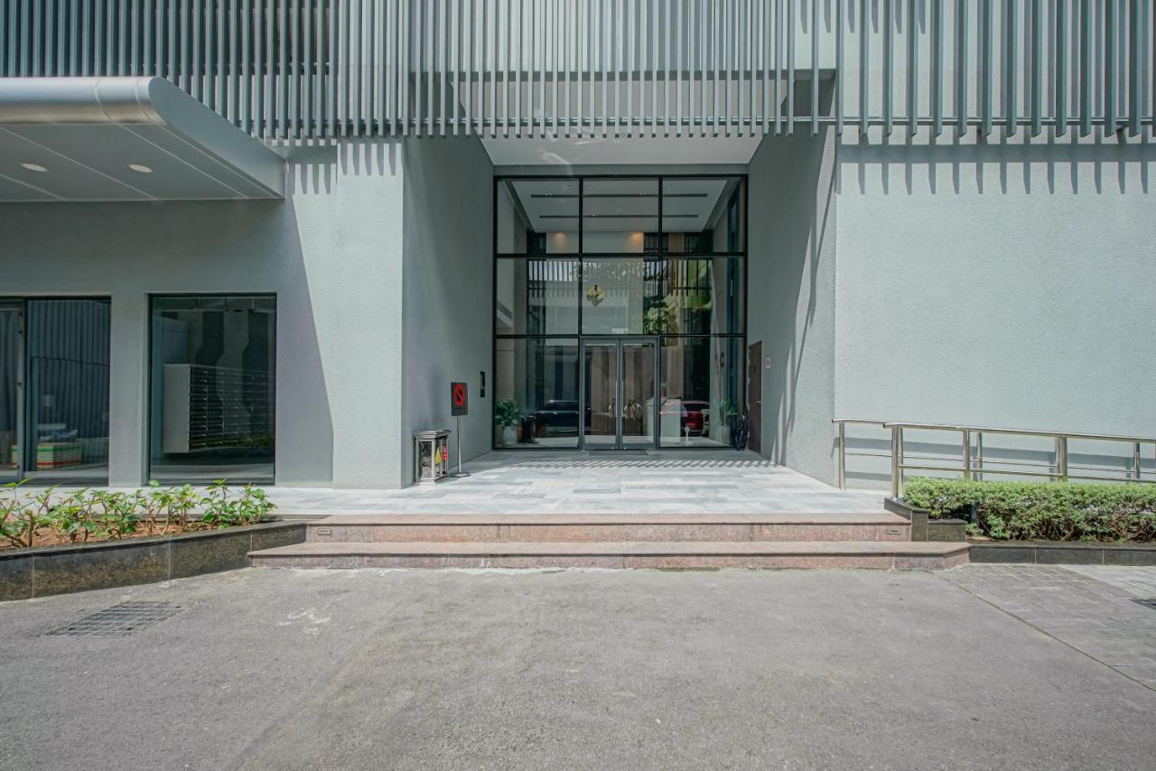 9Trip Stay In Soho Residence - 3 Bedrooms Apartment In District 1, Next To Bui Vien Walking Street - Free Saigon Nightlife Walking Tour Thành Pho Ho Chí Minh Esterno foto