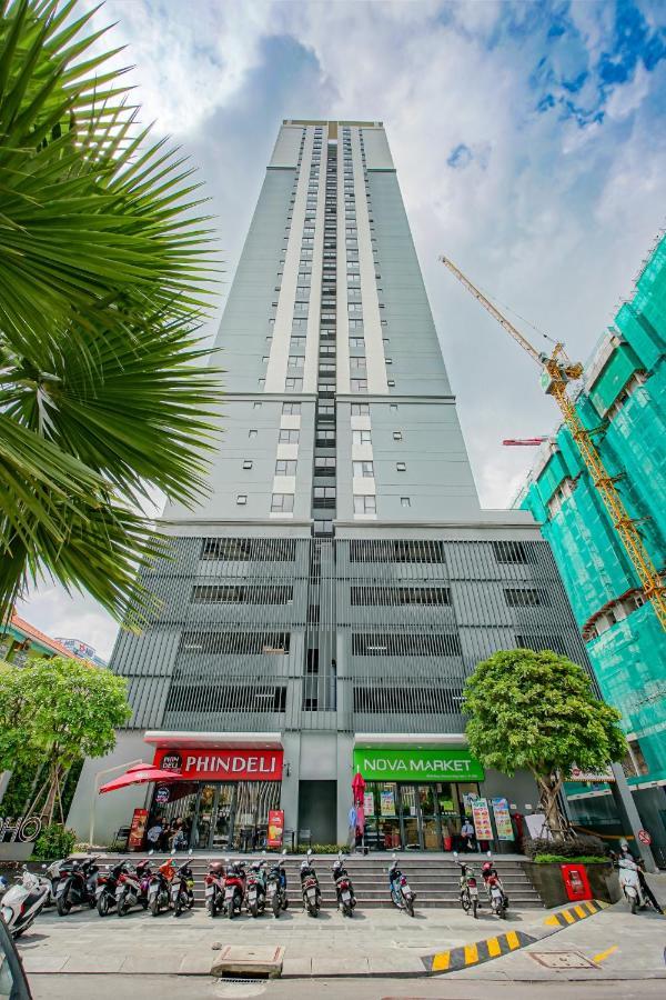 9Trip Stay In Soho Residence - 3 Bedrooms Apartment In District 1, Next To Bui Vien Walking Street - Free Saigon Nightlife Walking Tour Thành Pho Ho Chí Minh Esterno foto